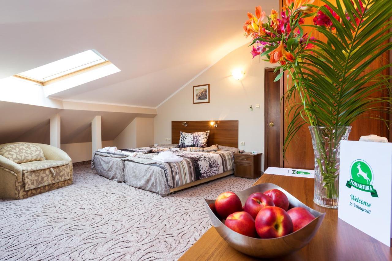Family Hotel Romantika Velingrad Extérieur photo