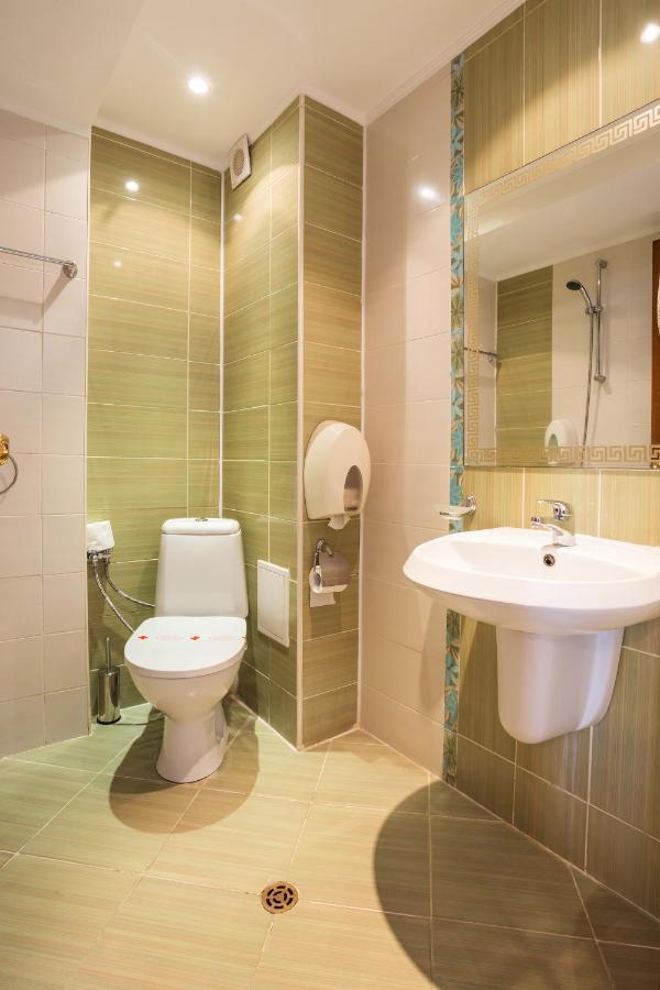 Family Hotel Romantika Velingrad Extérieur photo